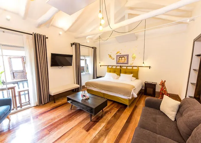 X.o Art House 4*